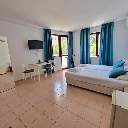 ゲストハウス валена град チェルノモレツ