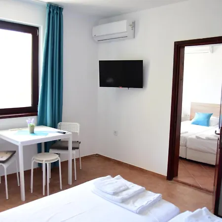 валена град ゲストハウス チェルノモレツ