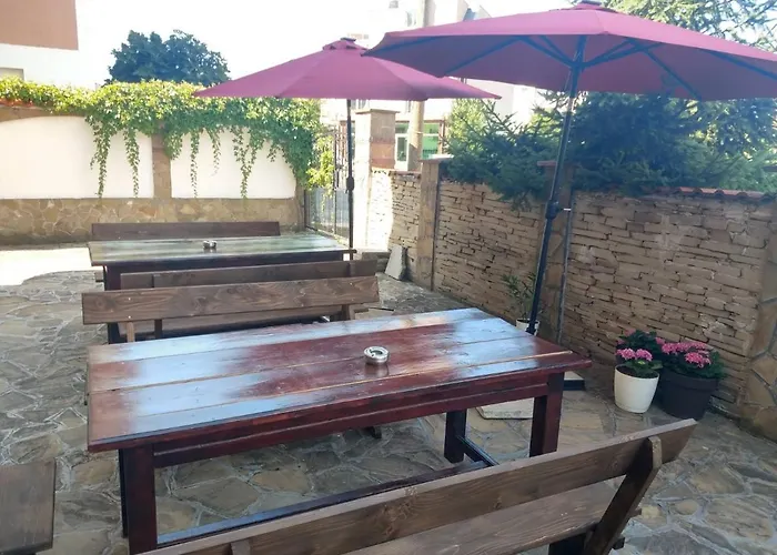 валена град 3*