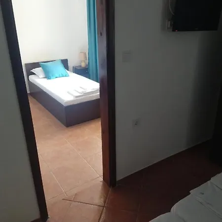 Pensionat валена град 3*