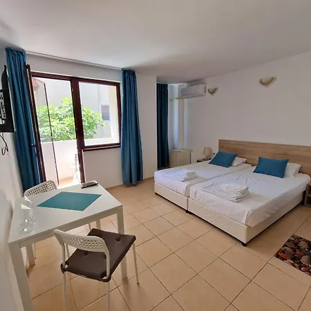 валена град Pensionat