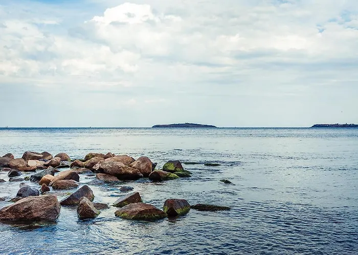 валена град 3* Chernomorets