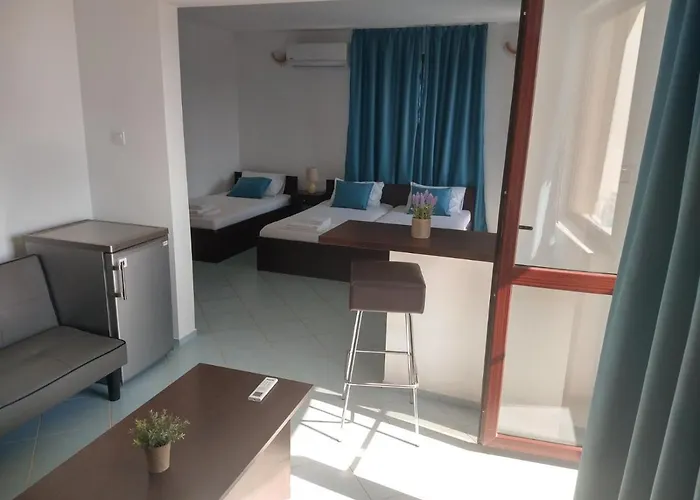 валена град Konukevi