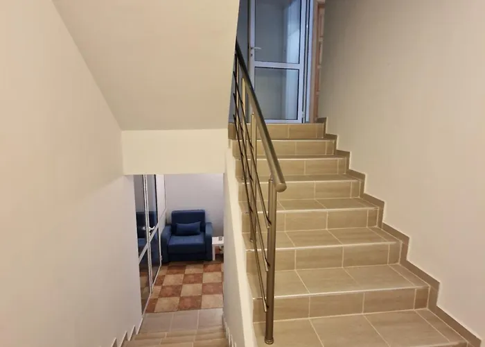 Konukevi валена град 3*