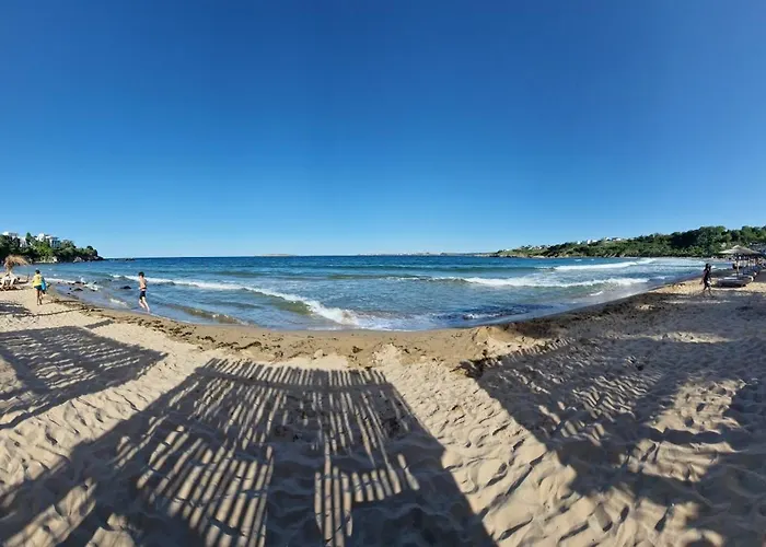 валена град Konukevi Chernomorets